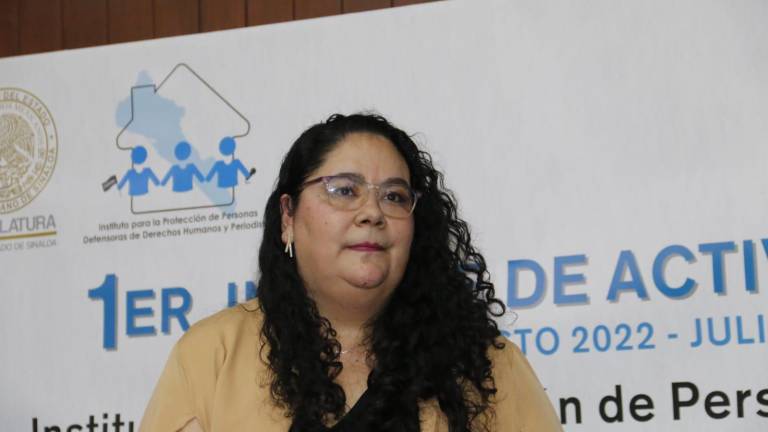 Jhenny Judith Bernal Arellano entregó el Primer Informe de Actividades del Instituto de Protección.