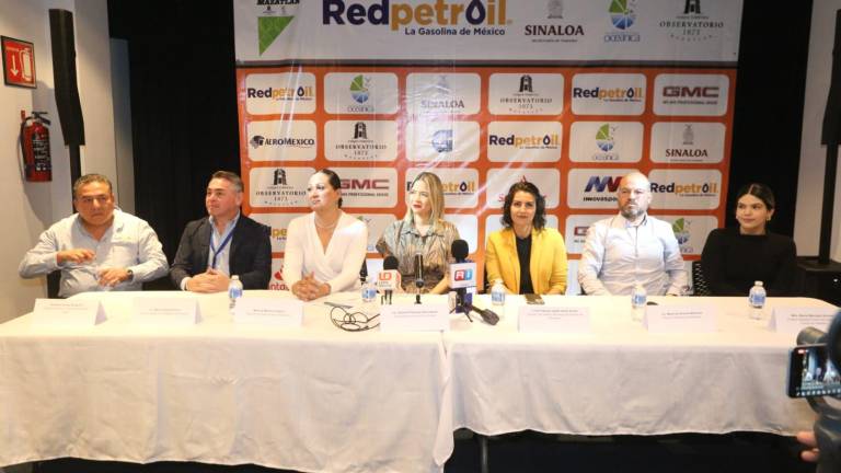 En rueda de prensa se dan detalles del certamen que regresa el triatlón de gran nivel a Mazatlán.