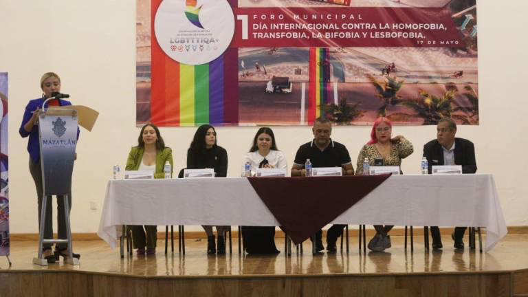 Realizan en Mazatlán el Primer Foro Municipal por el Día Internacional contra la Homofobia, Transfobia, la Bofobia y Lesbofobia organizado por la Coordinación Municipal de Atención a la Población LGBTTIQA+.