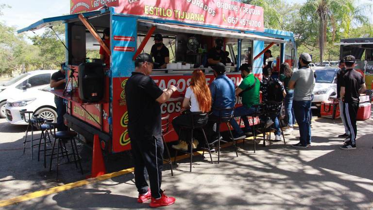 En Culiacán celebran el Día del Taco