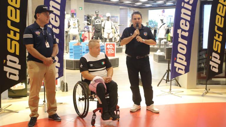 Guillermo Uruchurtu expresó un mensaje de felicitaciones a la medallista.