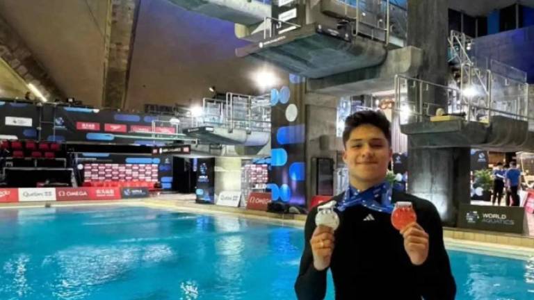 Osmar Olvera, el joven clavadista que brilla representado a México