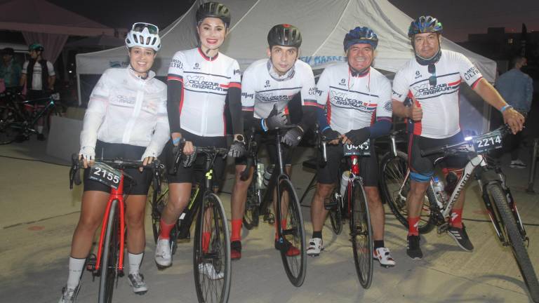 Pedalistas disfrutan del Ciclotour Mazatlán 2021