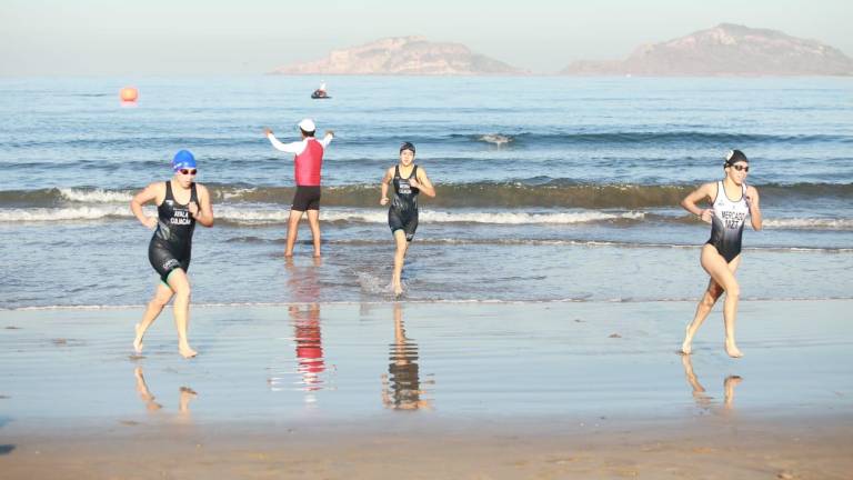 Mazatlán y Ahome, los reyes del triatlón estatal