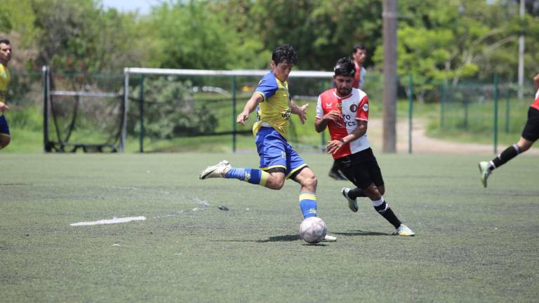 Boys de Villa Unión derrota por la mínima a Trámites Aguilar.