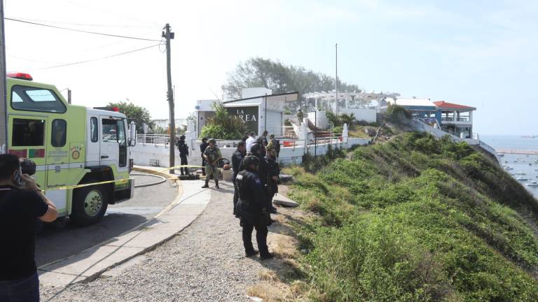 Una fuga de gas provocó una explosión en el restaurante.