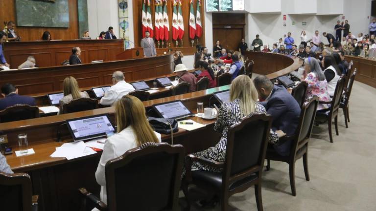 El Pleno del Congreso de Sinaloa designó por unanimidad a los tres magistrados suplentes para el Supremo Tribunal de Justicia del Estado.