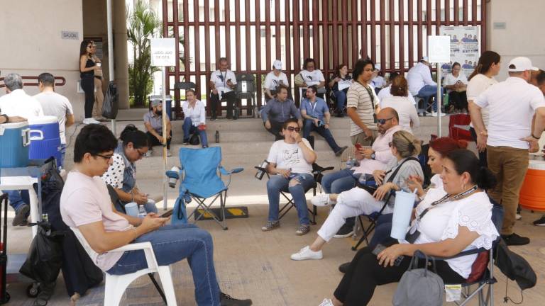 Trabajadores del Poder Judicial de la Federación suman cinco días de plantón en protesta contra la reforma judicial.