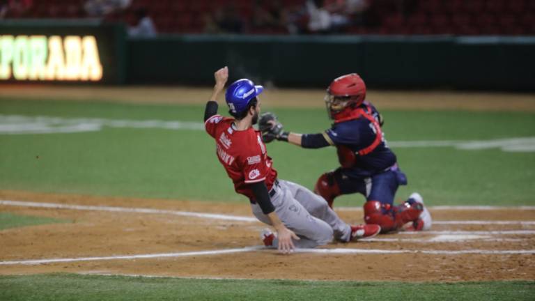 Venados vio frenada su racha al iniciar serie con Charros en el Teodoro Mariscal