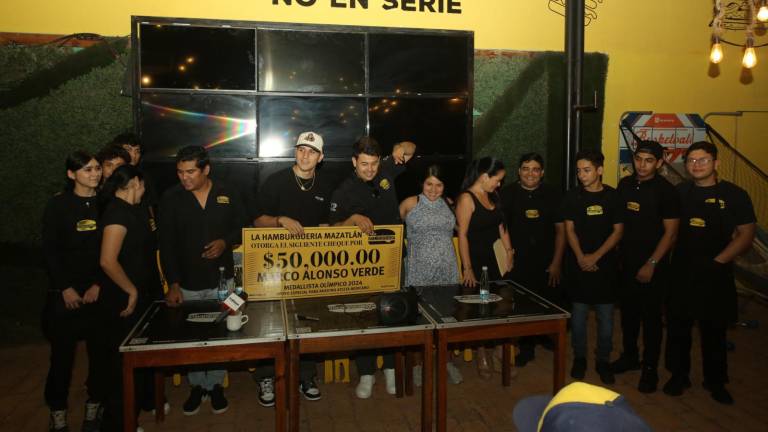 Marco Alonso Verde Álvarez recibió también un estímulo por parte de La Hamburguería.