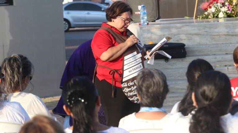 Celebran a la Virgen de Guadalupe damas de ANSPAC Mazatlán