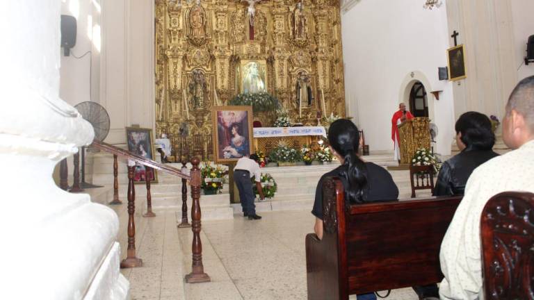 En Rosario se alistan para conmemorar a la Virgen de Nuestra Señora del Rosario.