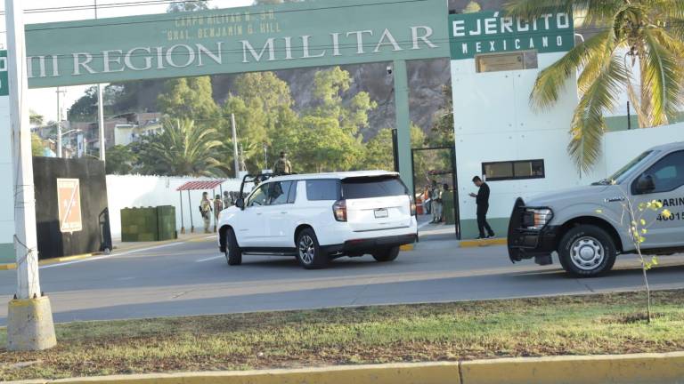 En la Tercera Región Militar de Mazatlán se realiza la Mesa de Seguridad.