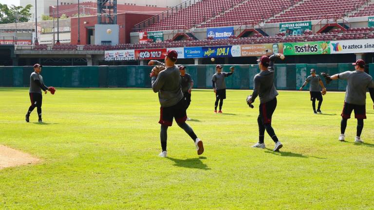 Tomateros comenzará una nueva etapa ahora con Óscar Robles como mánager.