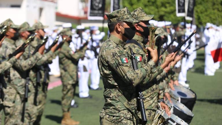 Día de la Arma de México.