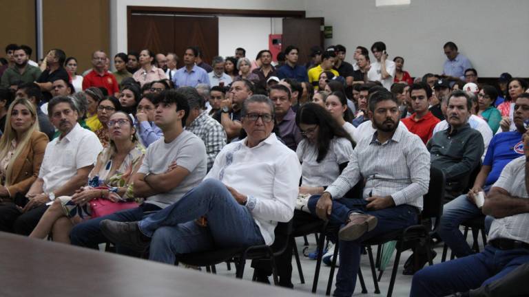 Parlamento abierto en el Congreso de Sinaloa sobre la reforma a la Ley Orgánica de la UAS.