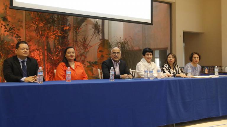 Despide La Escuela Activa Integral una generación más de sus aulas