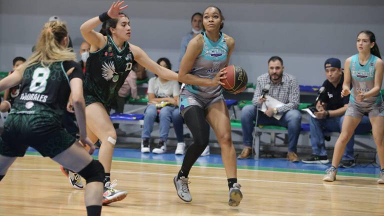 Las Plebes Basketball se ponen con marca de 3-3.