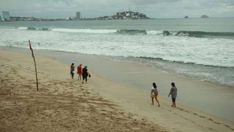 Vigilarán Monitores Ambientales zonas de playa de Mazatlán