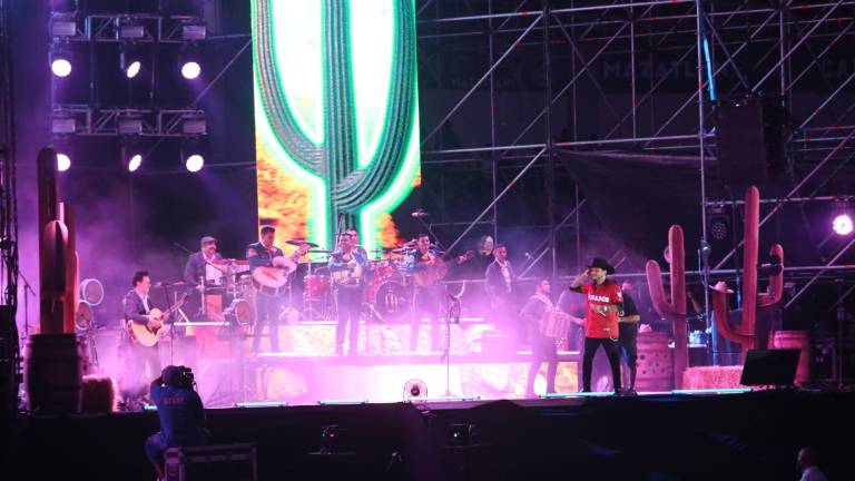 Recursos del concierto de Christian Nodal aún sin canalizar a Bienestar Social para damnificados de ‘Nora’ y ‘Pamela’