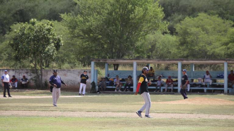 La categoría C está por llegar a su fin en el Club Deportivo Chololos.