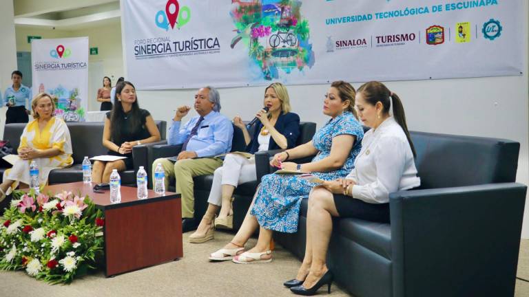 La titular de la Sectur Sinaloa, Estrella Palacios Domínguez, destaca el convenio firmado con la Universidad Tecnológica de Escuinapa.