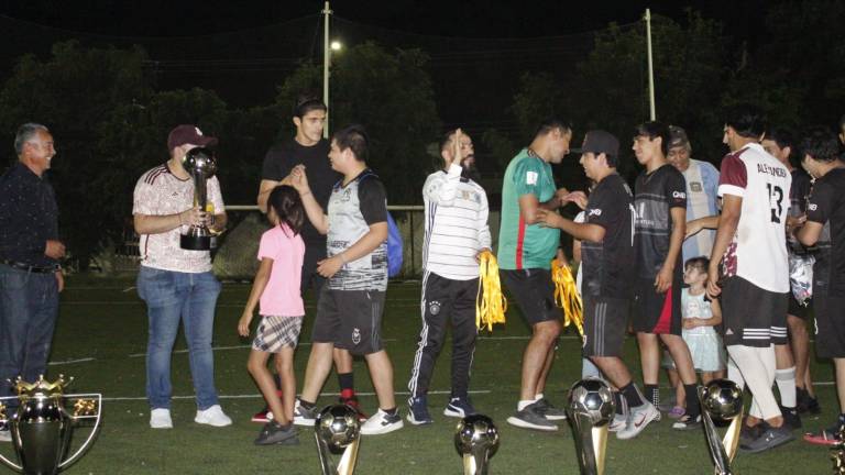 Premian a lo mejor del Minisoccer del DIF CNOP, en Culiacán