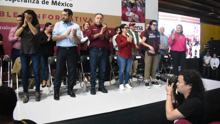 Morena celebró este domingo una asamblea general en Culiacán.