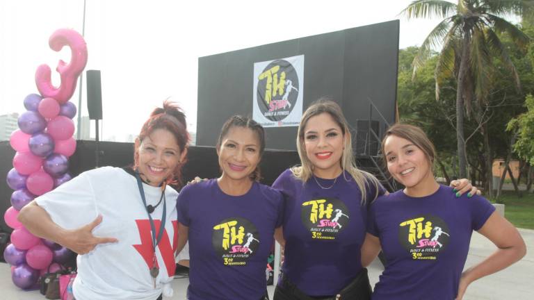 Celina Tirado, Luz de la O, Karina Tirado y Tania Hernández.