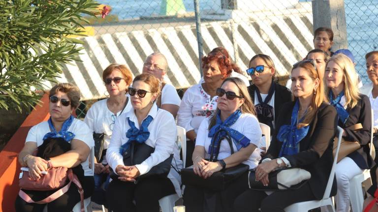 Celebran a la Virgen de Guadalupe damas de ANSPAC Mazatlán