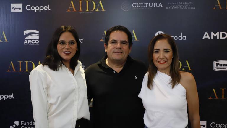 Viven sinaloenses una historia de amor con ‘Aída’