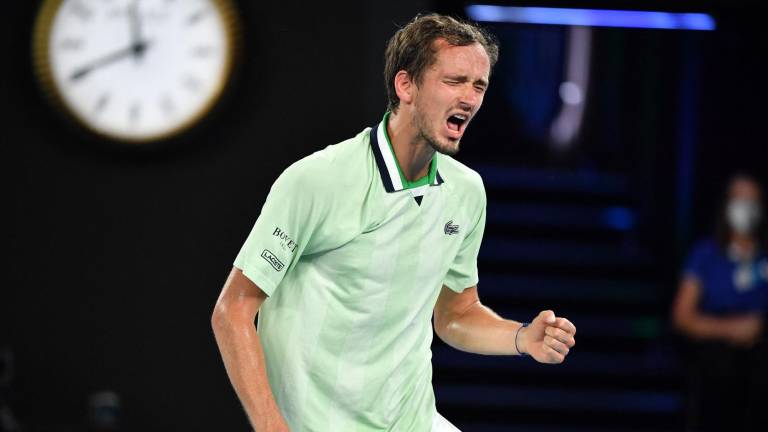 Daniil Medvedev resiste ante Felix y sueña con la historia en el Abierto de Australia