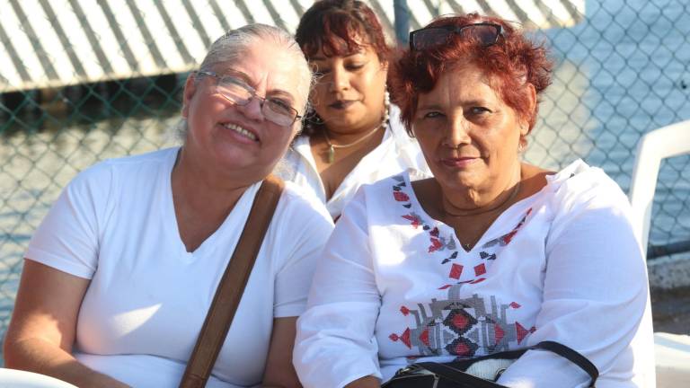 Celebran a la Virgen de Guadalupe damas de ANSPAC Mazatlán