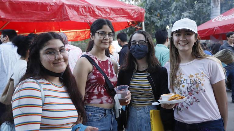 En Culiacán celebran el Día del Taco