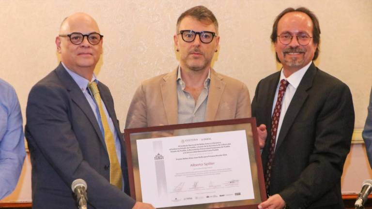 Recibe Alberto Spiller el Premio Bellas Artes ‘Juan Rulfo’