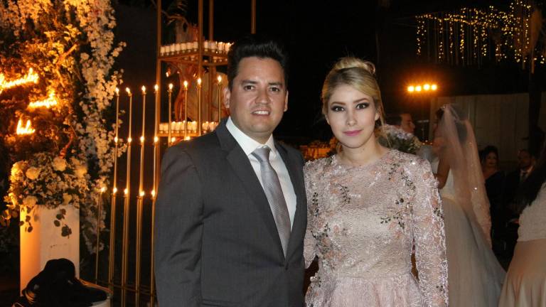 Karla y Roberto acuden a su máxima cita de amor