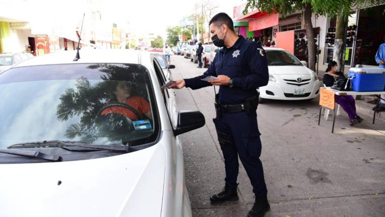 En Guamúchil refuerzan operativo contra la venta de pirotecnia