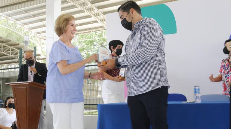 Celebra la Escuela Activa Integral 50 años de educar y formar alumnos sobresalientes