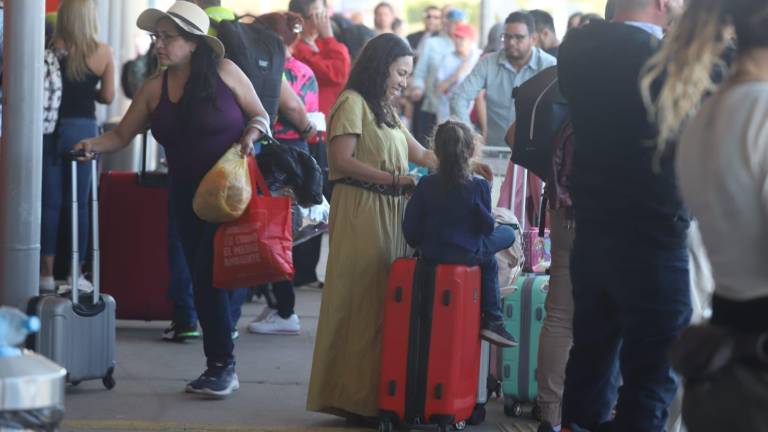 El Aeropuerto de Mazatlán registró un incremento significativo en la afluencia de pasajeros nacionales y internacionales durante el primer semestre de 2024.