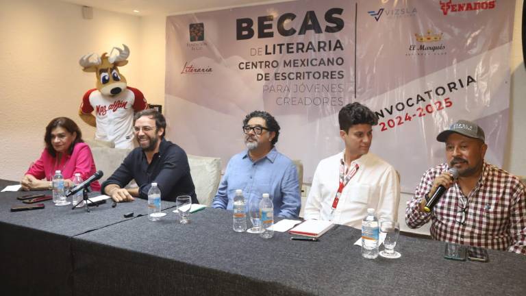 La convocatoria de la Beca Literaria Centro Mexicano de Escritores fue presentada por organizadores en Mazatlán; estará abierta hasta el 4 de septiembre.