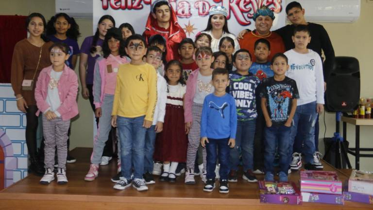 Los Reyes Magos de Noroeste entregan alegrías a niñas y niños de Culiacán