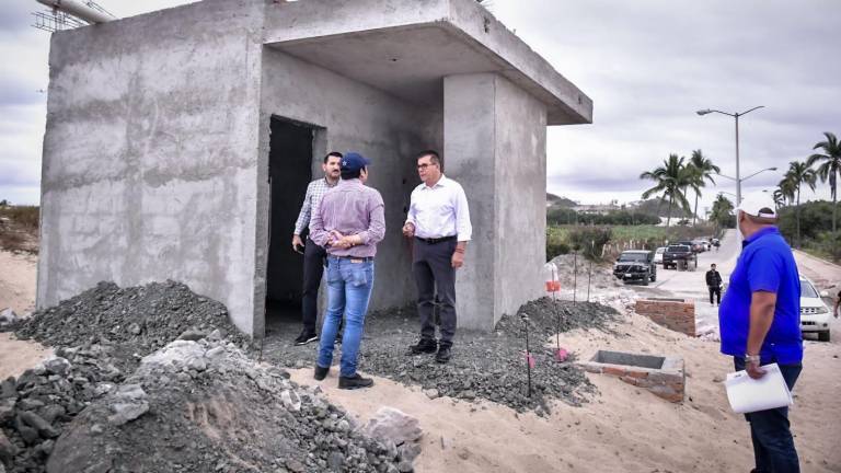 Prevén tener listos para Semana Santa dos de los tres nuevos accesos de playa en Mazatlán