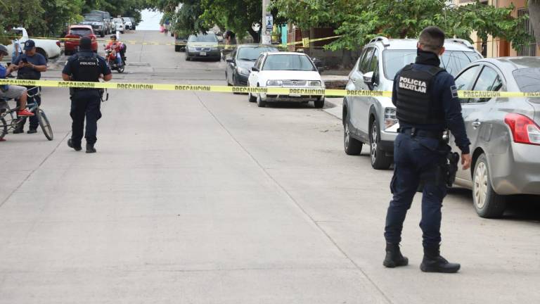 Corporaciones policíacas montan operativo en la colonia Juárez.