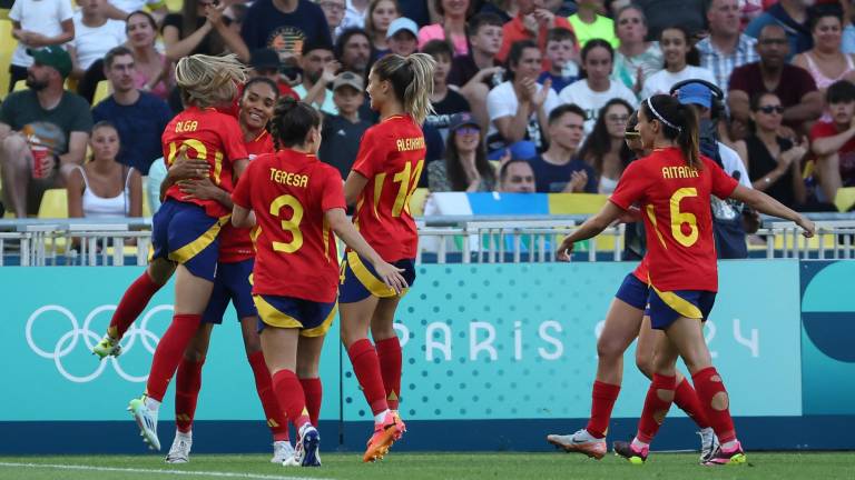 España sella pase, Colombia se recupera y Japón sorprende a Brasil, en el futbol femenil de París 2024