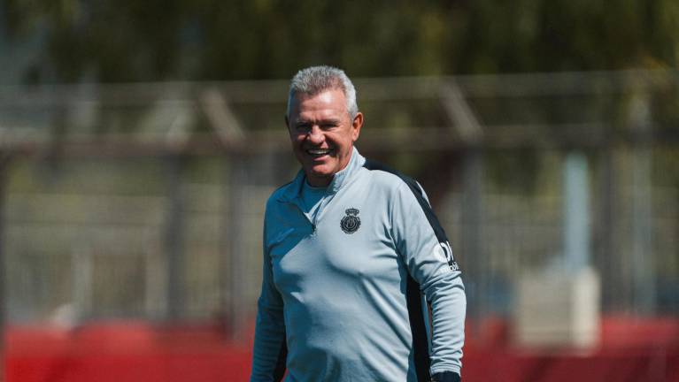 Javier Aguirre, cerca de dirigir a la selección mexicana; Lozano se iría