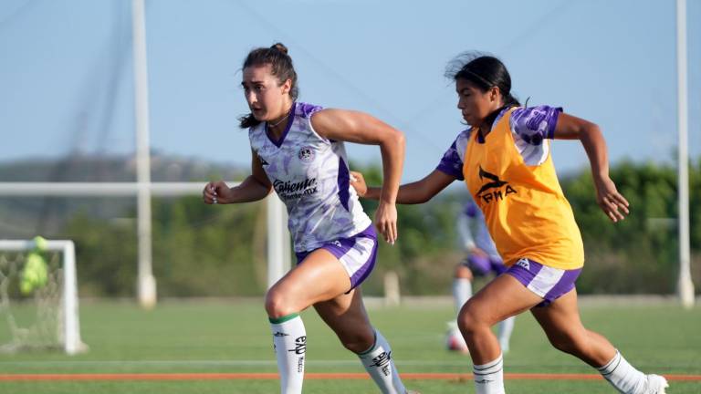 Mazatlán Femenil visita a Tigres.