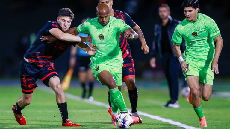 Xolos y Bravos empatan a un gol.