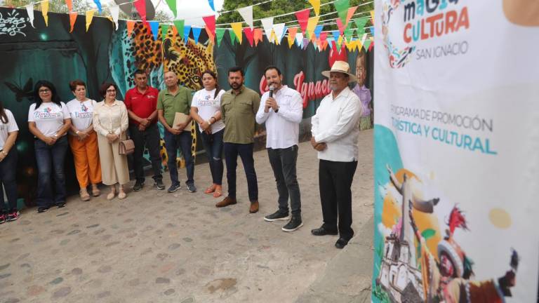 El representante de la Secretaría de Turismo, Ricardo Velarde Cárdenas, clausuró el programa “Magia y Cultura” en San Ignacio.