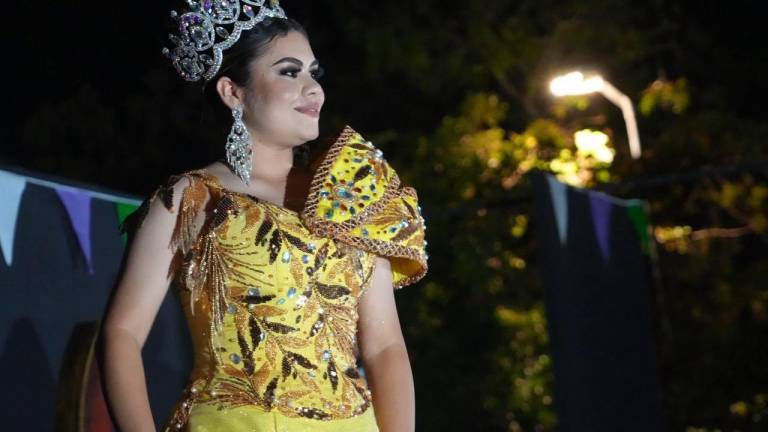 Lilian I, reina de las fiestas patronales de Villa Unión 2024.