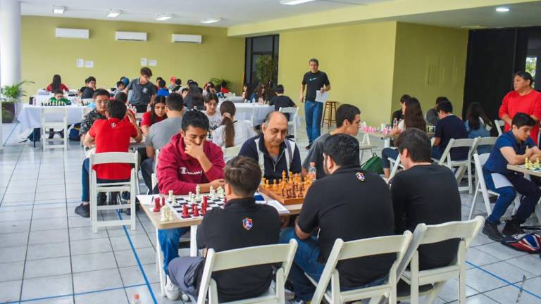 Buscan dar el jaque mate en el Torneo de Ajedrez ‘Blanco y Negro’